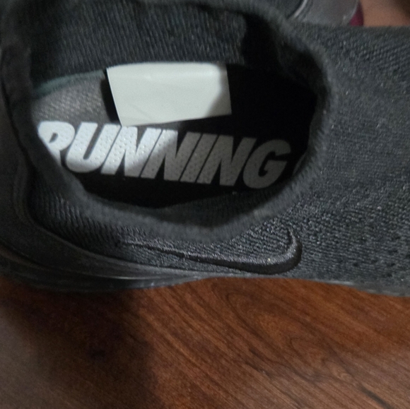 Nike Rise React - Picture 3 of 3